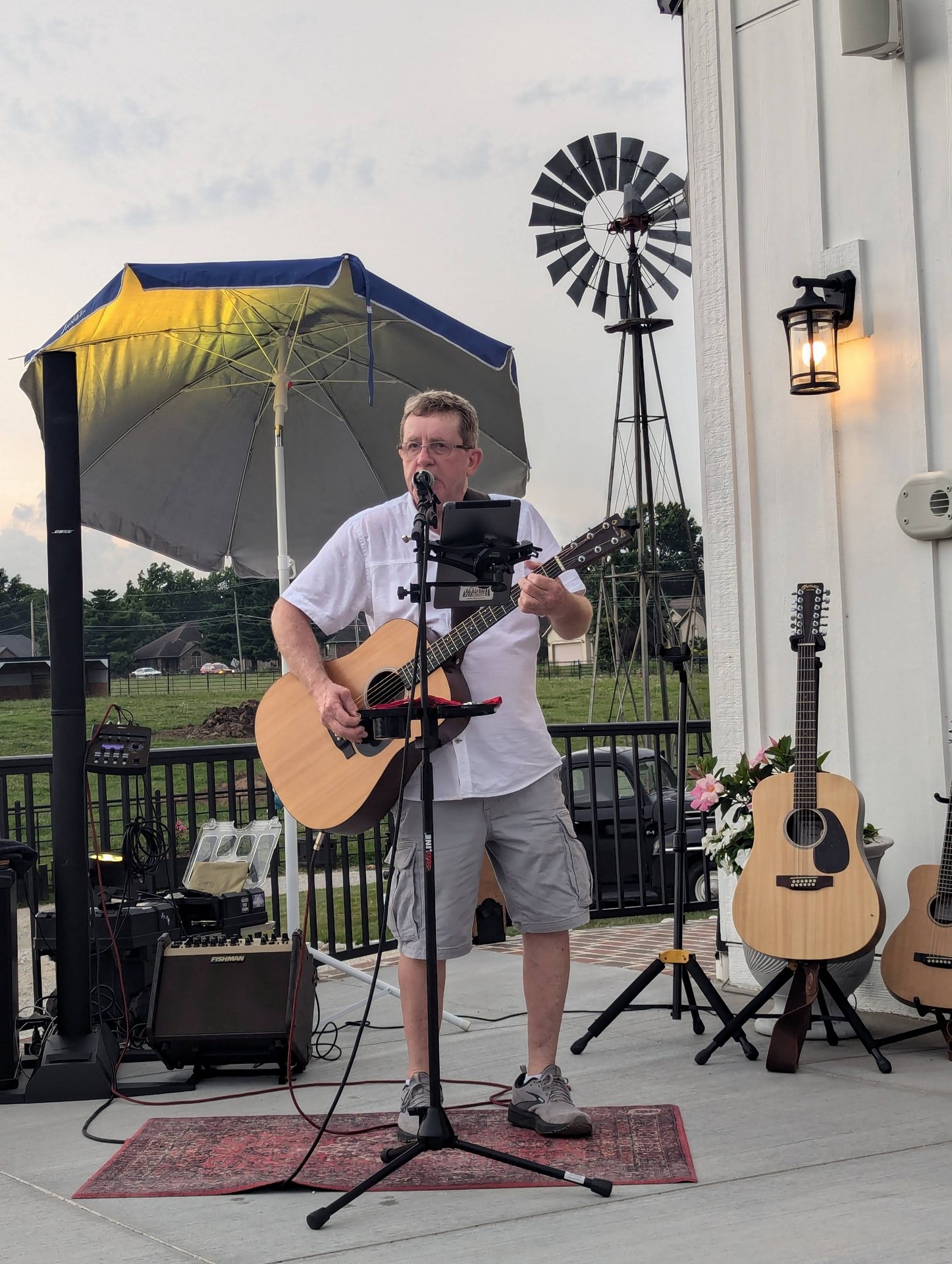 Mel Hughes performing live